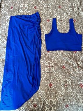 Women Royal Blue Two-Piece Skirt Set Large
